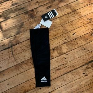 Adidas Performance elbow pad